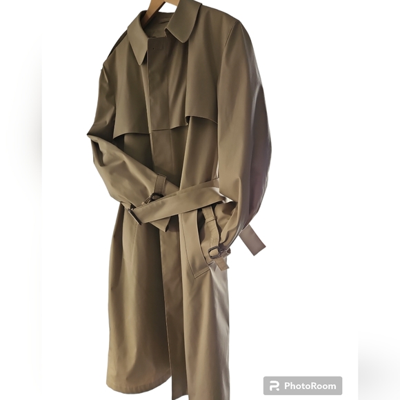 Oleg Cassini Other - Oleg Cassini Signature Collection Vintage 80s Trench Coat. Size 42L, Tan.